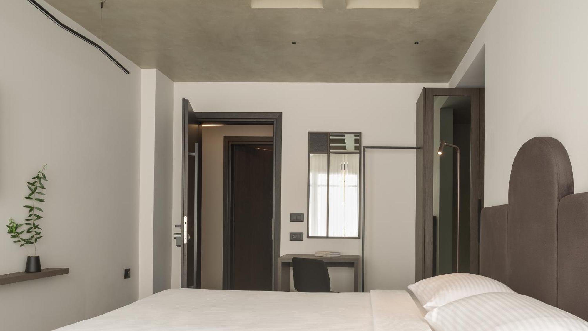Pleiades Urban Stay By Semavί Heraklion  Exterior photo